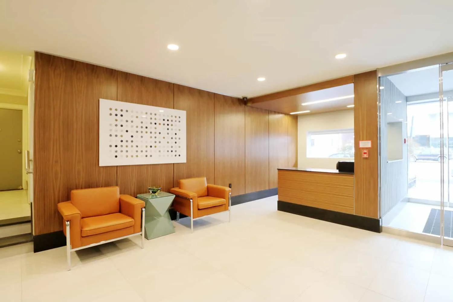 Sutton Plaza — interior photograph