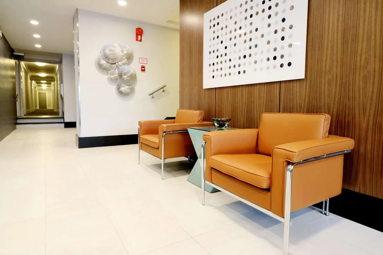 Sutton Plaza — interior photograph