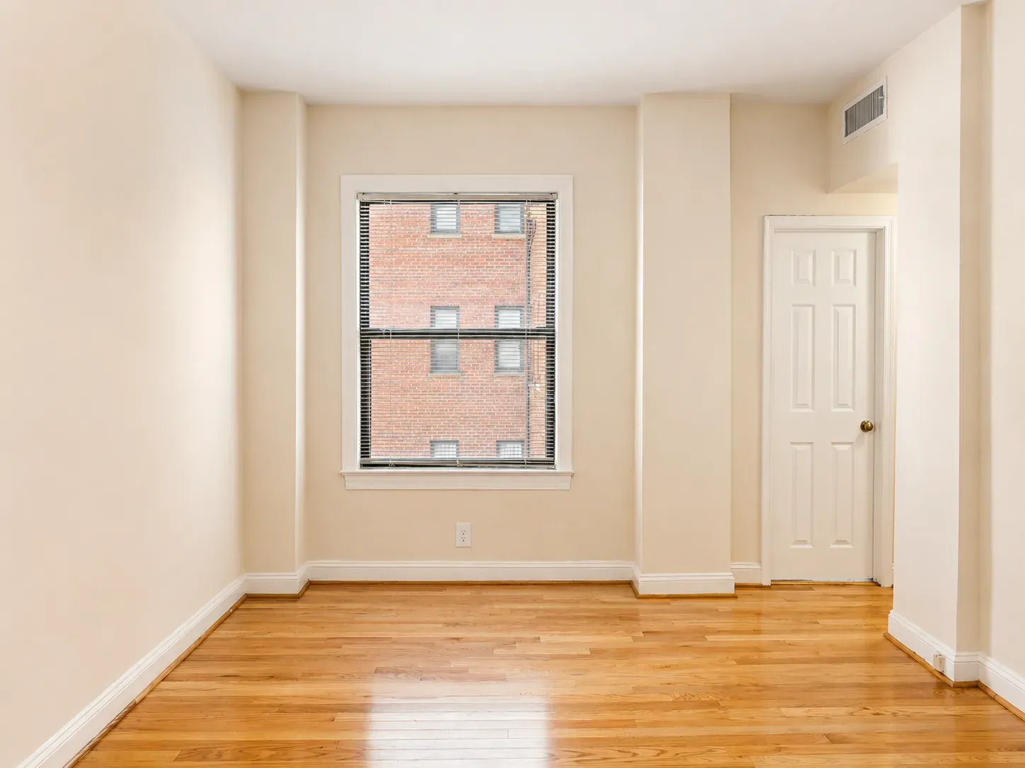 The Windermere-Harrowgate — Unit W204