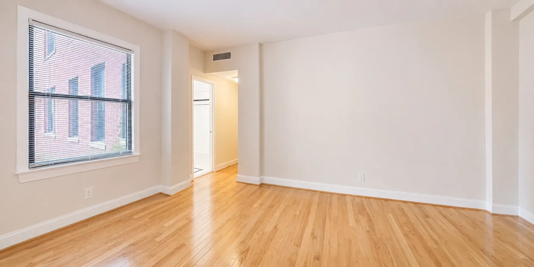 The Windermere-Harrowgate — Unit W204