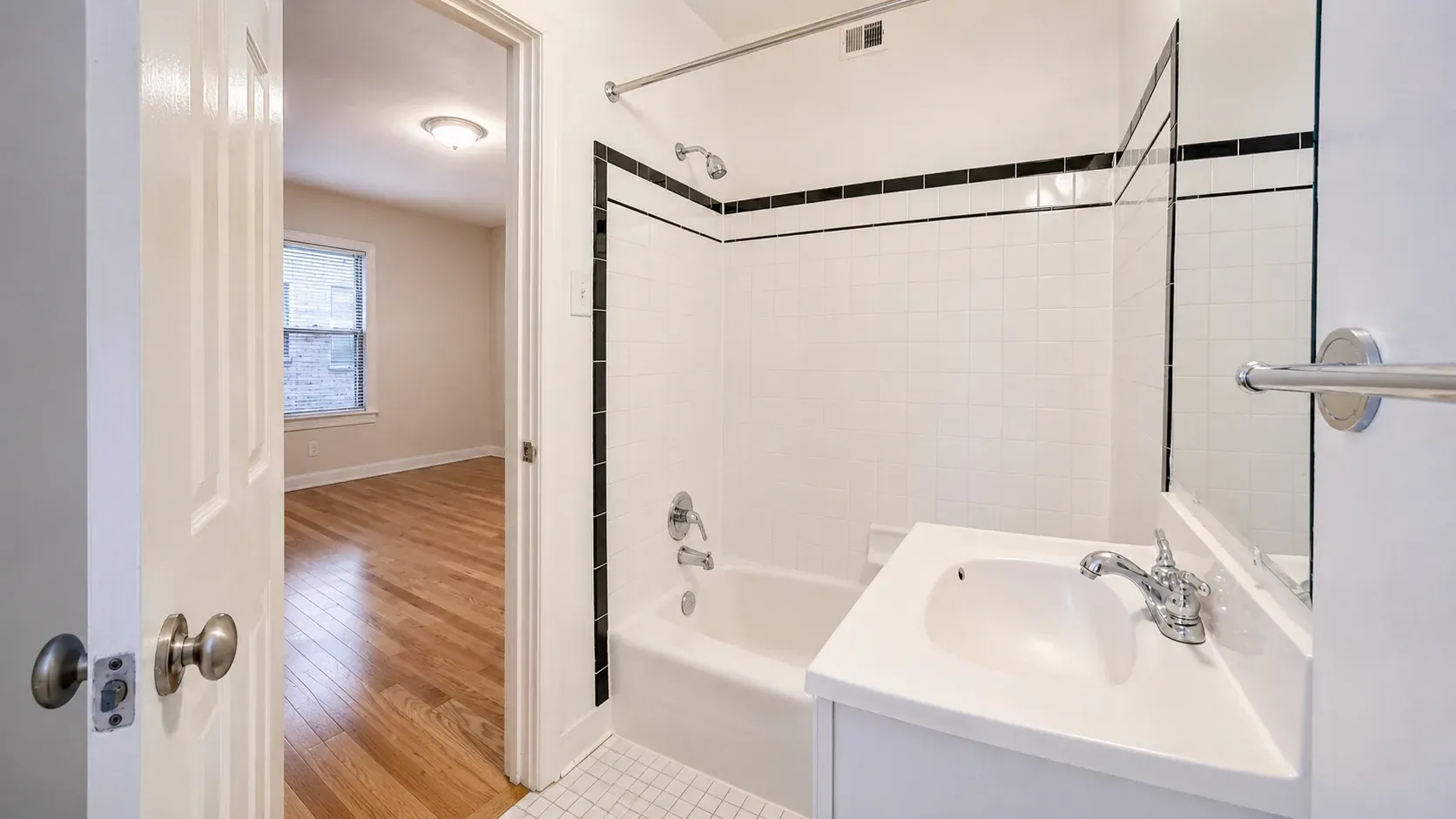 The Windermere-Harrowgate — Unit W207