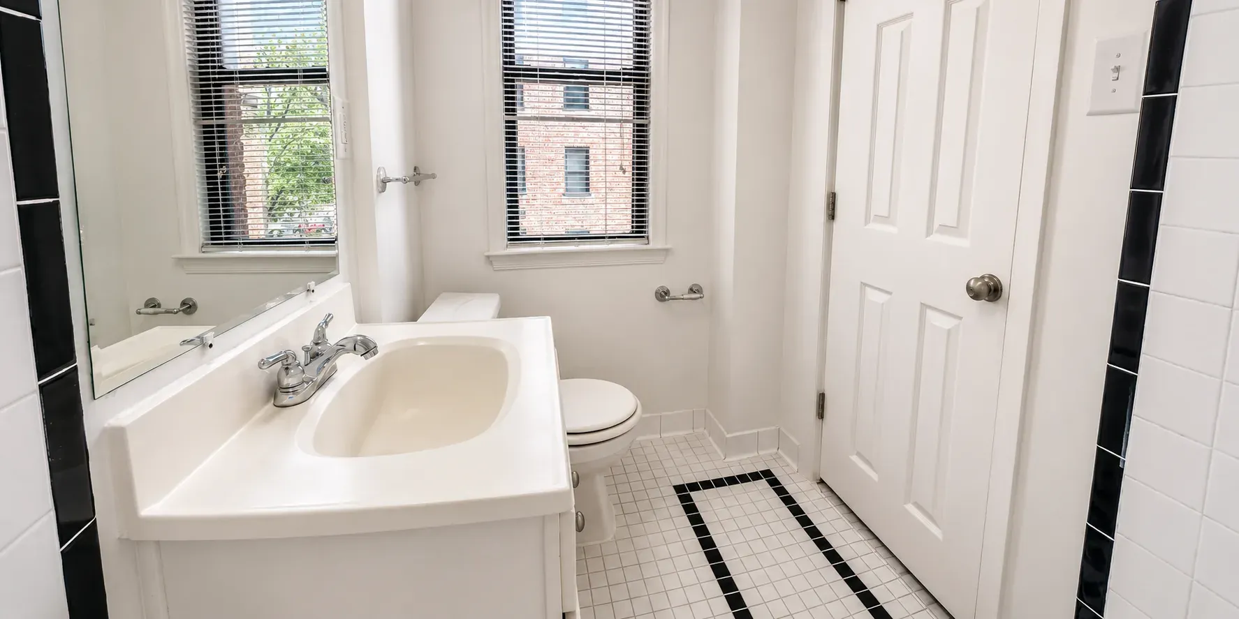 The Windermere-Harrowgate — Unit W207